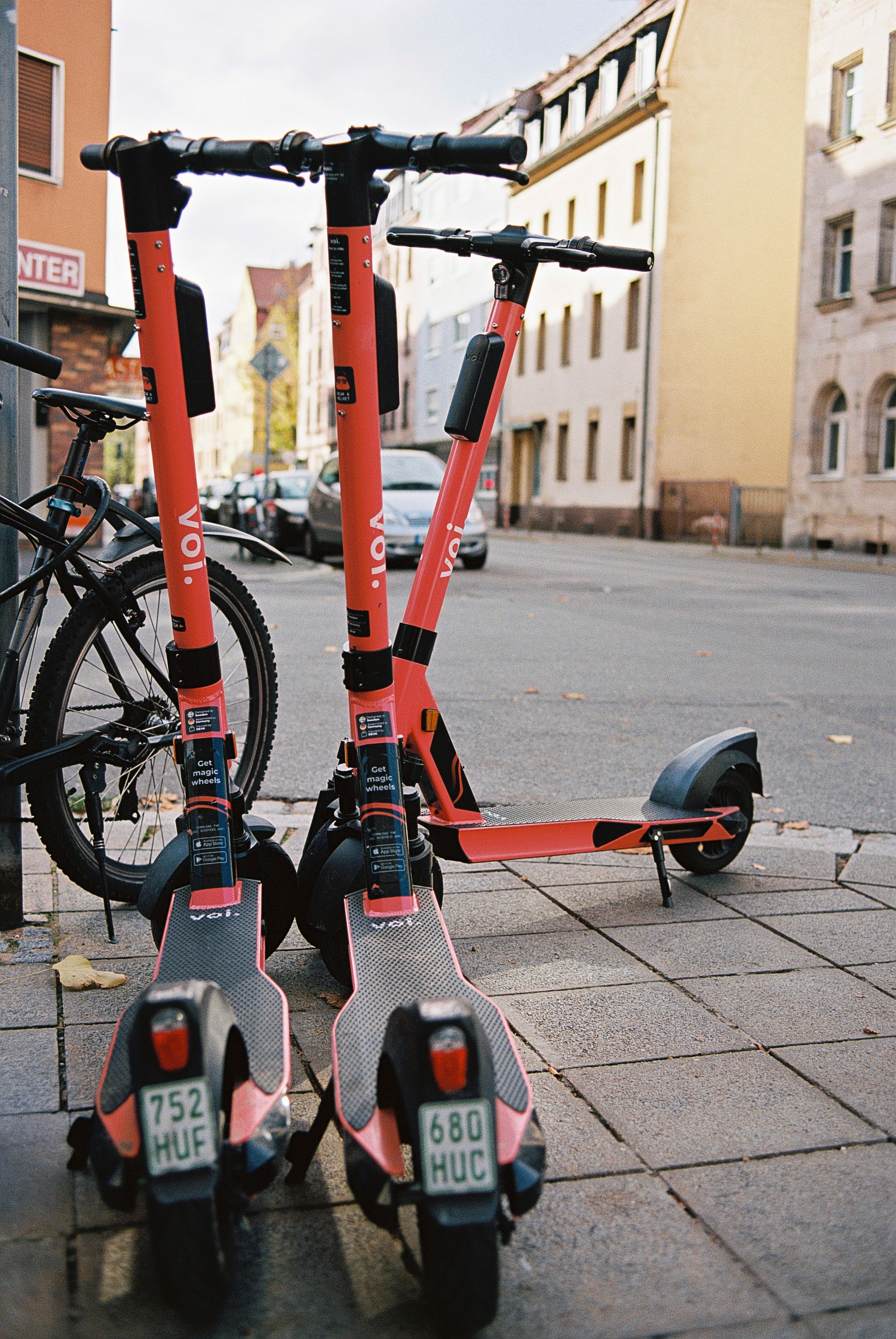 Stockholm has a with e-scooters – All